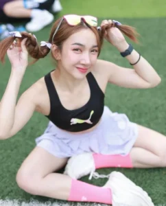 ตุ๊ดตู่ โหนกระแส 11