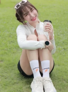 ตุ๊ดตู่ โหนกระแส 18