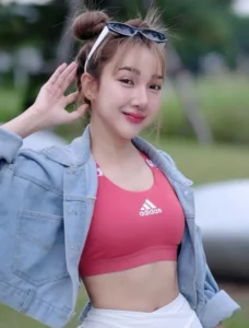 ตุ๊ดตู่ โหนกระแส 23